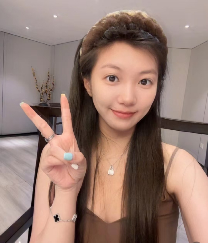 歌谣的第一张照片--漳州相亲服务中心