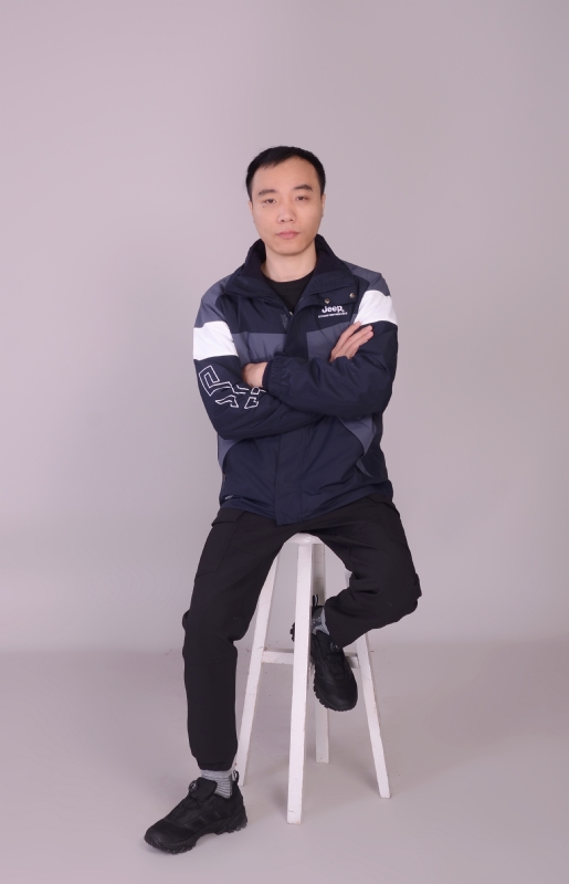 一只孤单的猫的第一张照片--漳州相亲服务中心