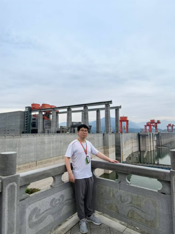 xhfsx的第一张照片--漳州相亲服务中心