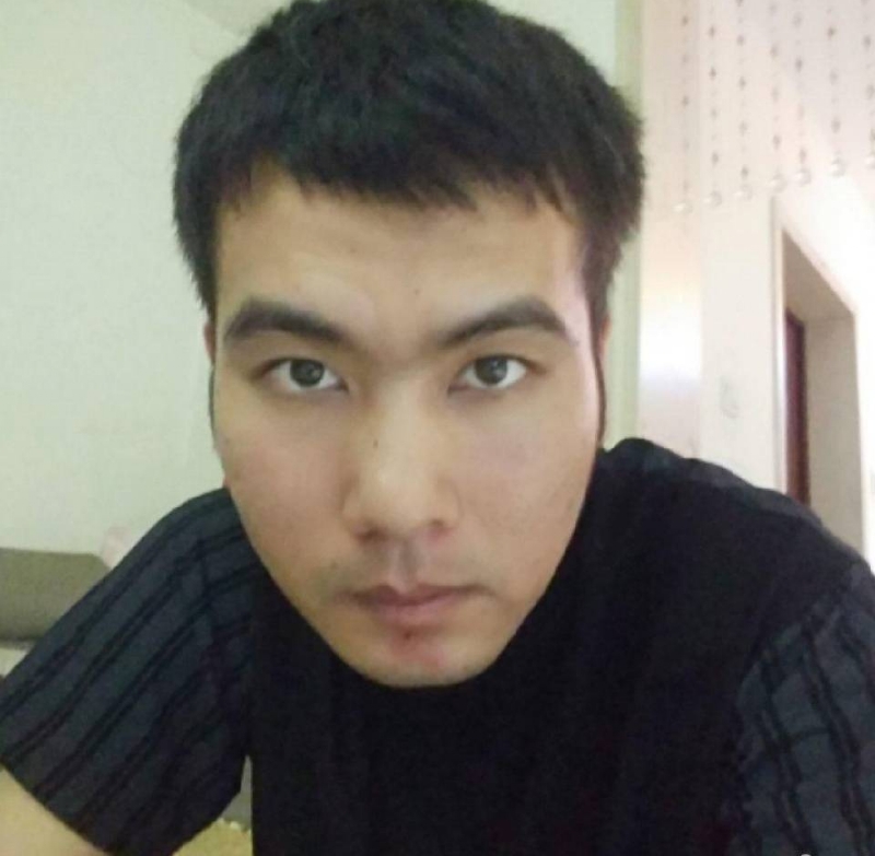 哭泣的小三的第一张照片--漳州相亲服务中心