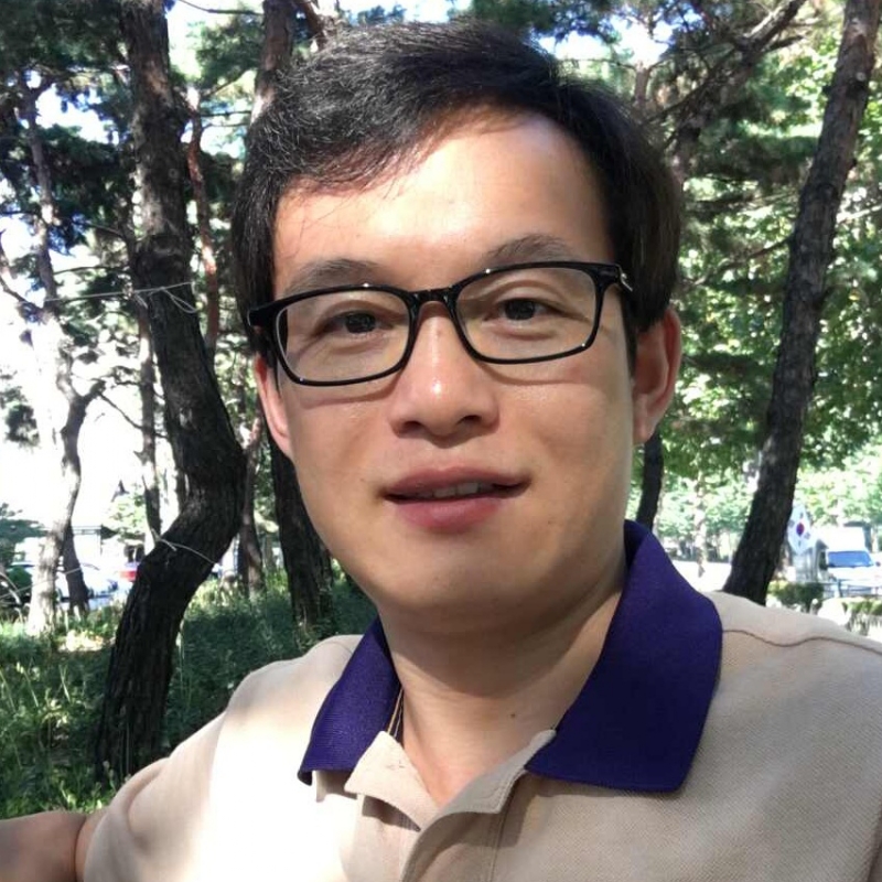 煜煜生辉的第一张照片--漳州相亲服务中心
