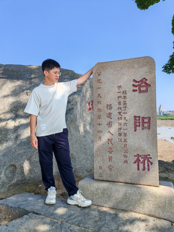 风尘的第二张照片--漳州相亲服务中心