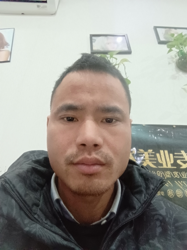 liuliyong的第一张照片--漳州相亲服务中心