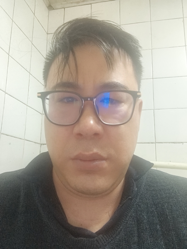 迷失自我的第一张照片--漳州相亲服务中心