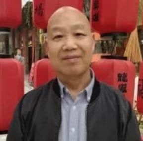 教师作家诗人的第一张照片--漳州相亲服务中心