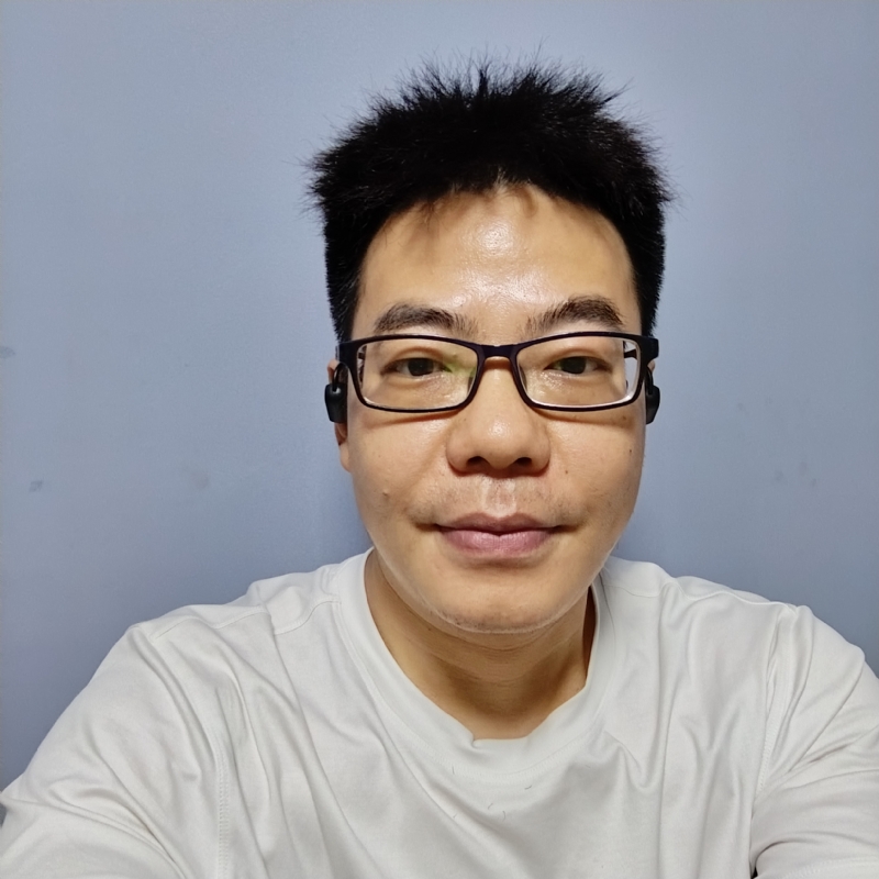 八月的星光的第一张照片--漳州相亲服务中心