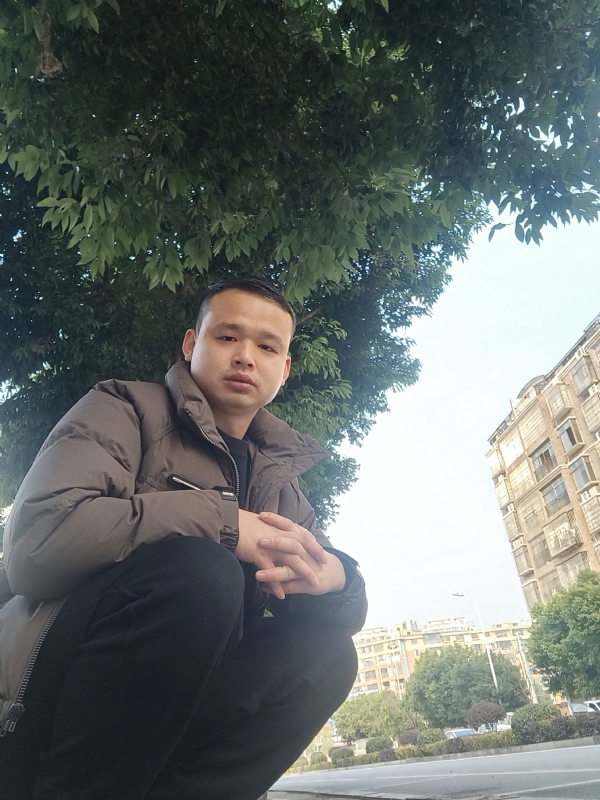 诗和远方的第一张照片--漳州相亲服务中心