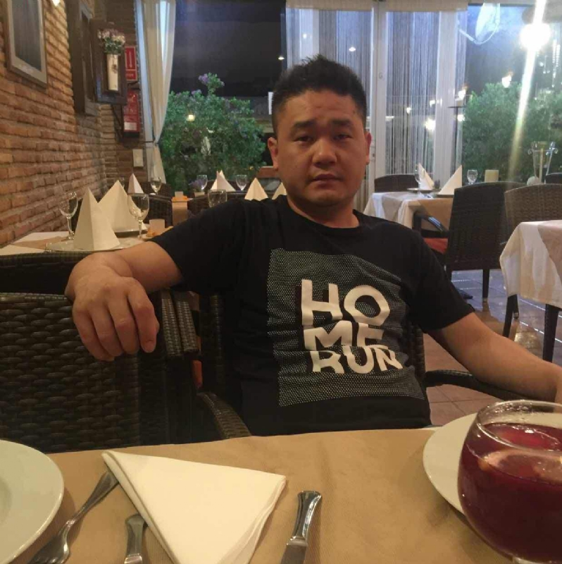 海外游子的第三张照片--漳州相亲服务中心