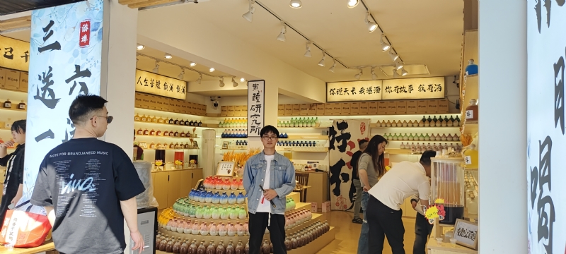 lilili109y的第三张照片--漳州相亲服务中心