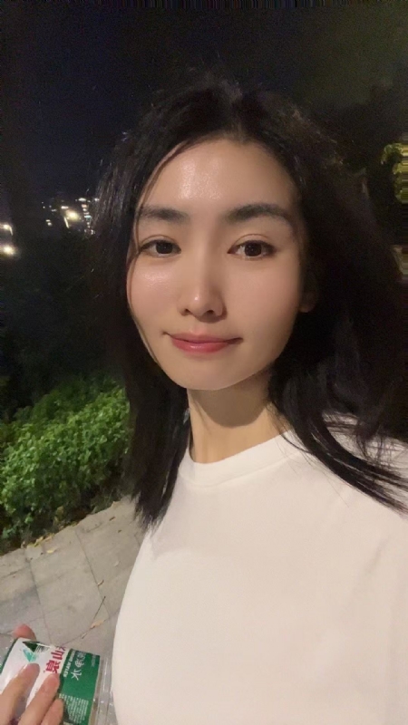 pan的第一张照片--漳州相亲服务中心
