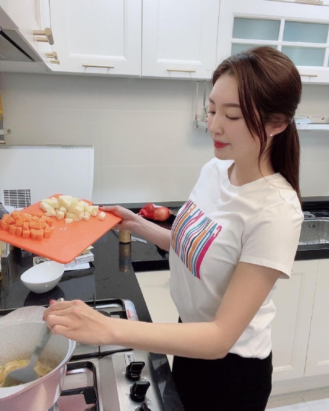 陈艾的第一张照片--漳州相亲服务中心