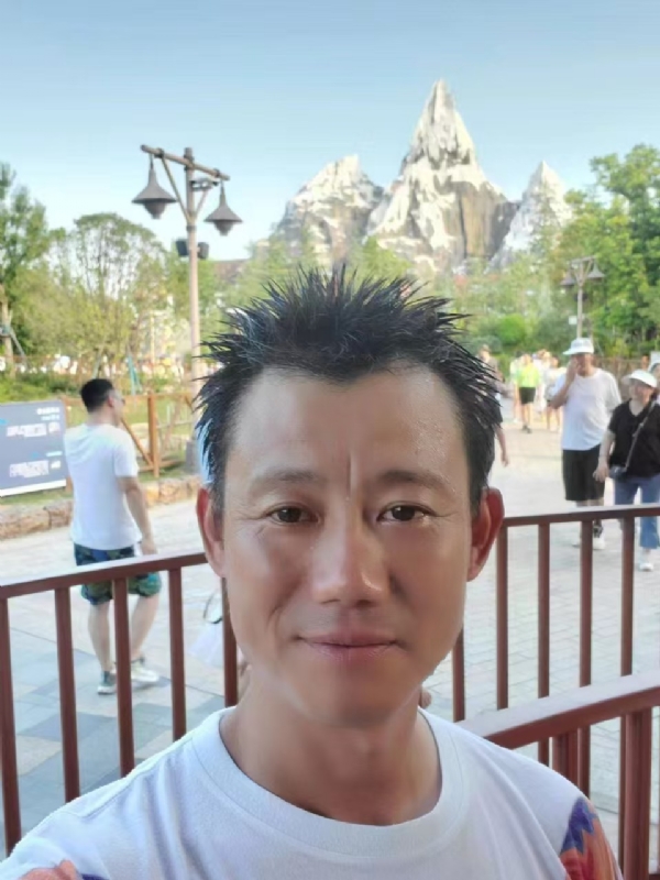 艾氏涂料博的第一张照片--漳州相亲服务中心