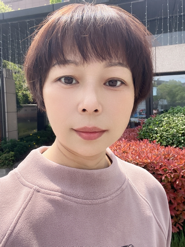 风铃草的第三张照片--漳州相亲服务中心
