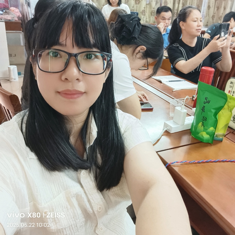 雯城慧敏的第一张照片--漳州相亲服务中心