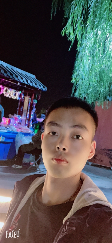 向阳而生的第一张照片--漳州相亲服务中心