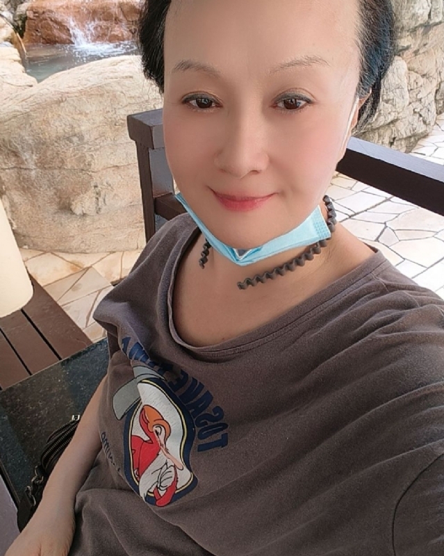 hong的第三张照片--漳州相亲服务中心