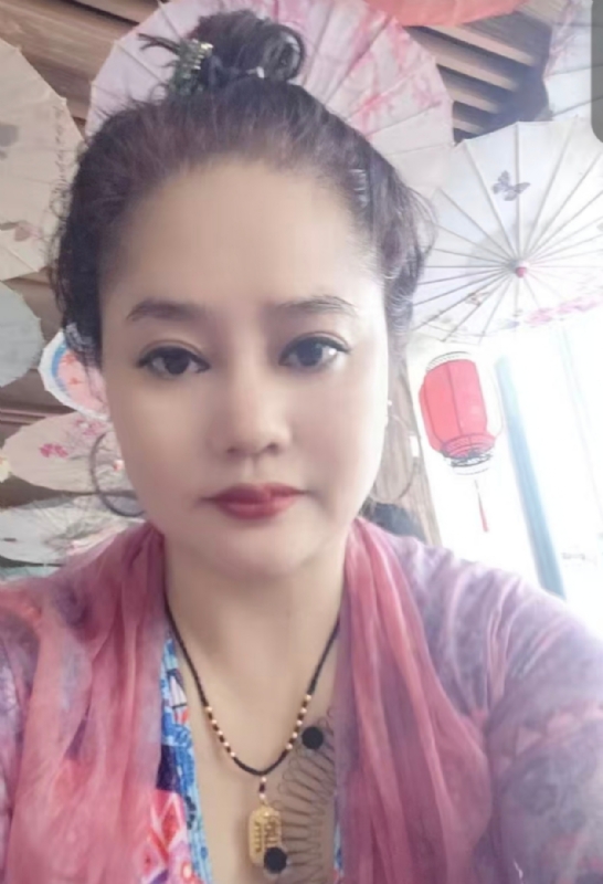 shi的第三张照片--漳州相亲服务中心
