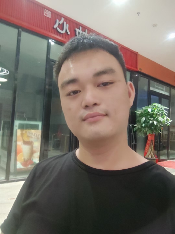 寻找另一半的第一张照片--漳州相亲服务中心