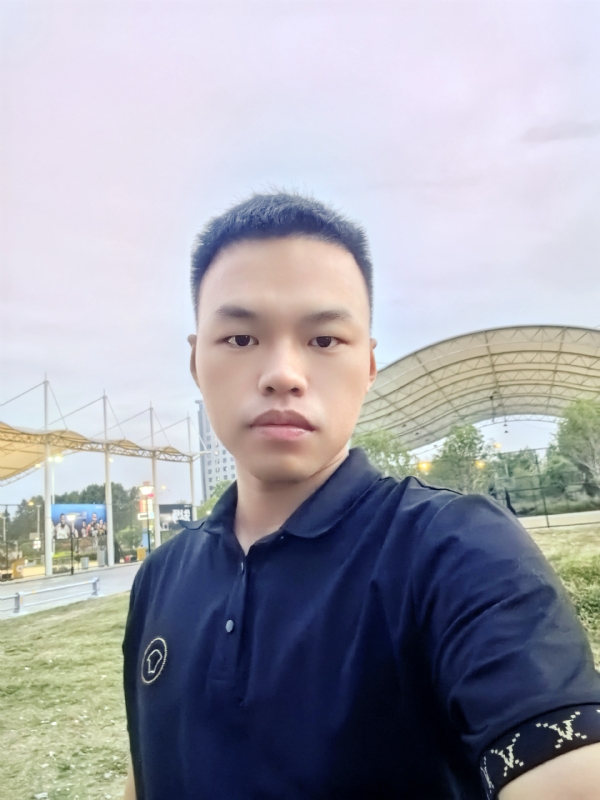 心中有你的第一张照片--漳州相亲服务中心