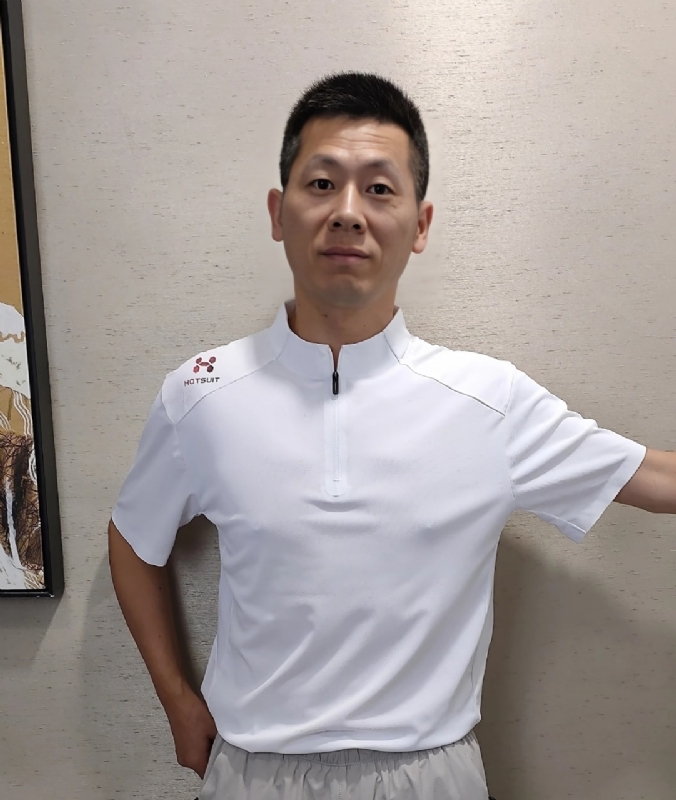红旗下长大的第一张照片--漳州相亲服务中心