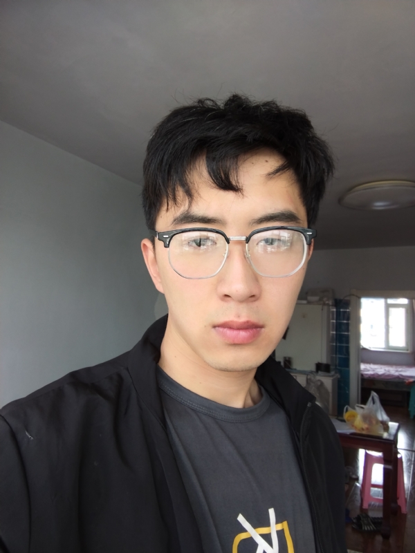 雷震雨的第一张照片--漳州相亲服务中心