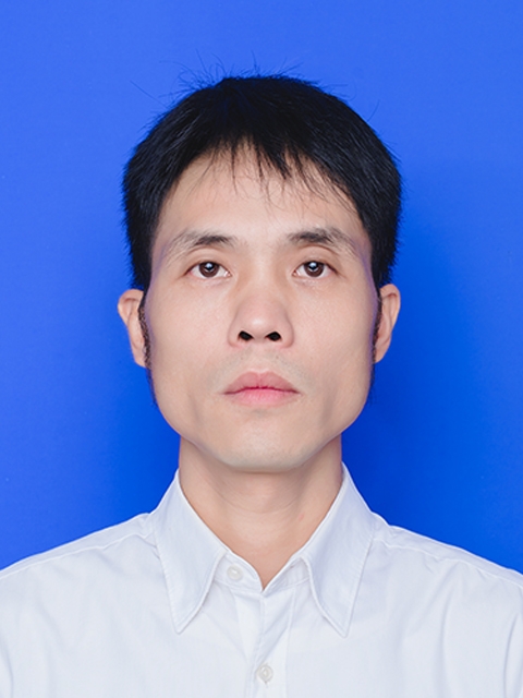 魅力中年的第一张照片--漳州相亲服务中心