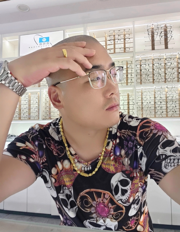 一生诺言的第一张照片--漳州相亲服务中心