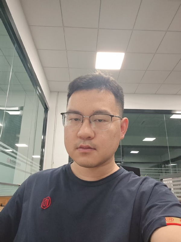 雨落浅响的第一张照片--漳州相亲服务中心