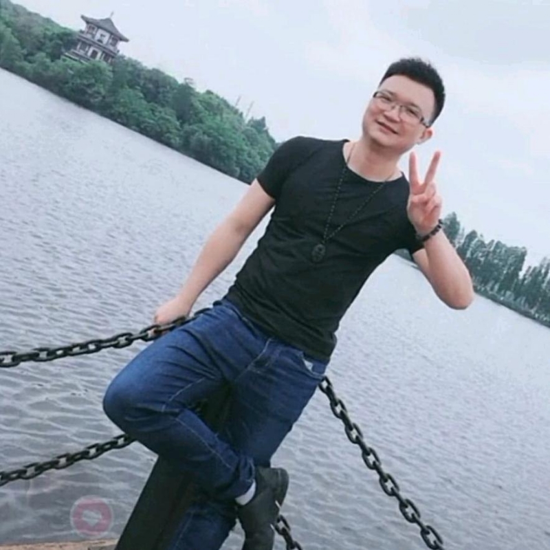 lg营的第二张照片--漳州相亲服务中心