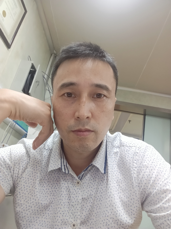 笑看一切的第三张照片--漳州相亲服务中心