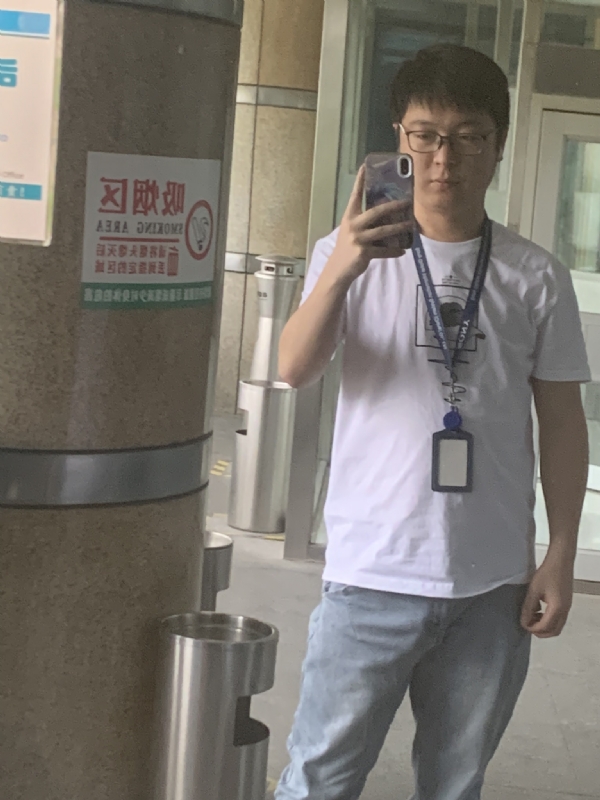 潜伏的第一张照片--漳州相亲服务中心