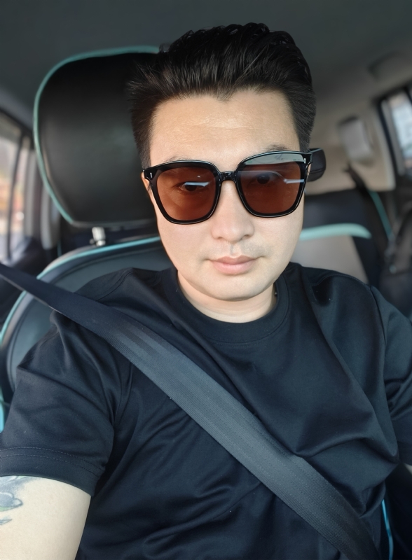 凡哥的第一张照片--漳州相亲服务中心
