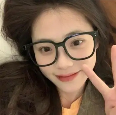 窗外的麻雀的第一张照片--漳州相亲服务中心