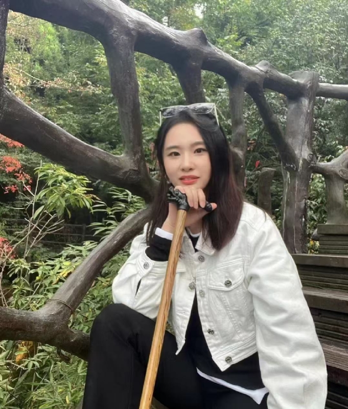 琪琪的第一张照片--漳州相亲服务中心