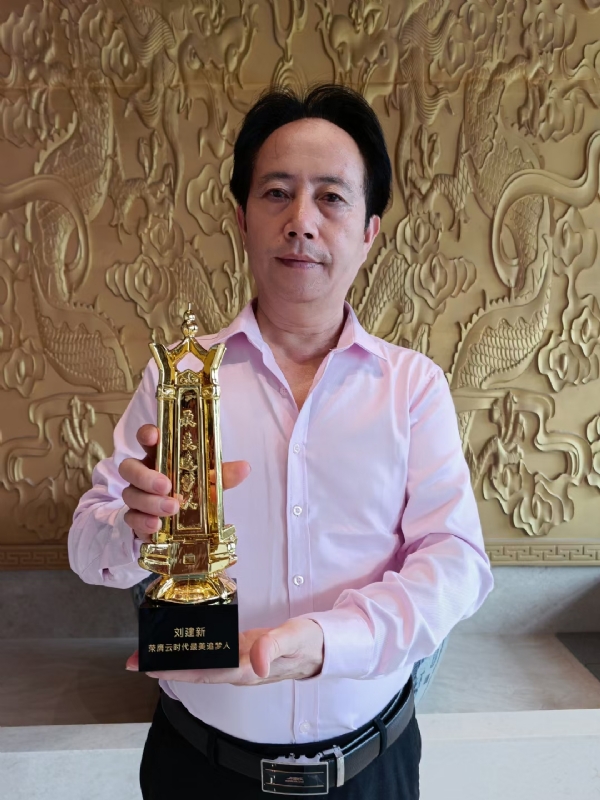 青春有你的第二张照片--漳州相亲服务中心
