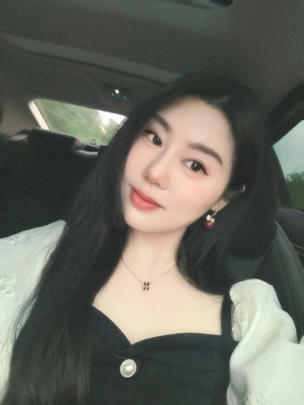 潇潇暮雨的第一张照片--漳州相亲服务中心