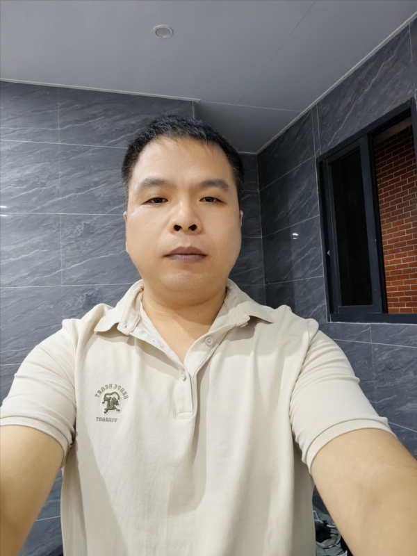 刘两水的第一张照片--漳州相亲服务中心