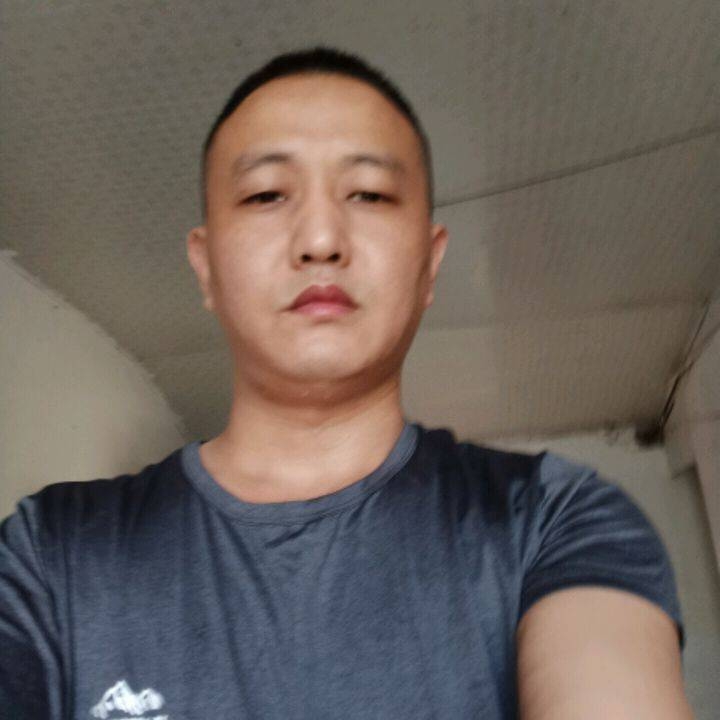大庆小丁的第一张照片--漳州相亲服务中心