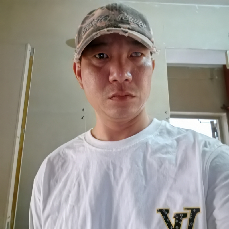 小心做人的第一张照片--漳州相亲服务中心