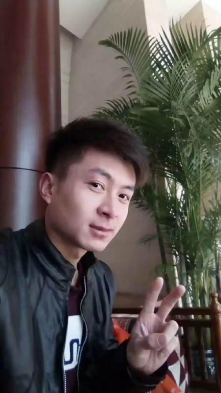 蓝锋的第一张照片--漳州相亲服务中心