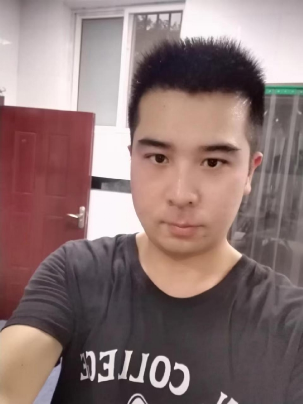 89WANG的第一张照片--漳州相亲服务中心
