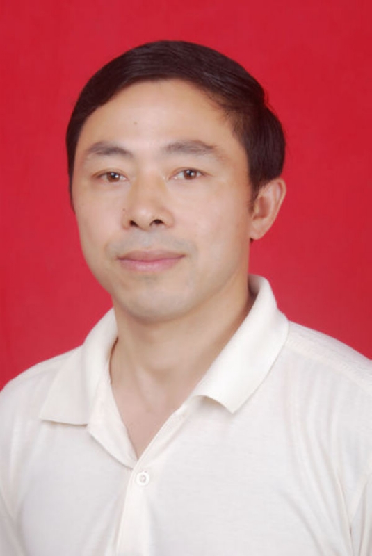 城里人的第一张照片--漳州相亲服务中心