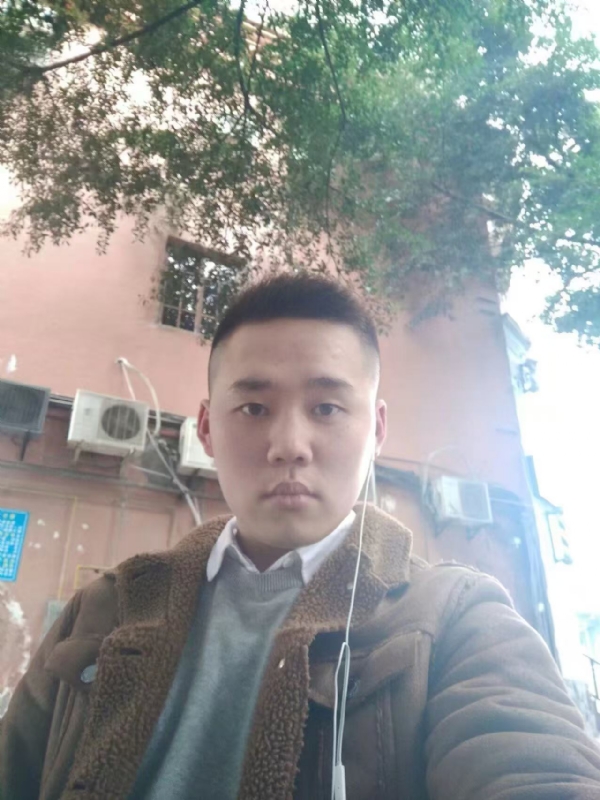 想了很久的男人的第一张照片--漳州相亲服务中心