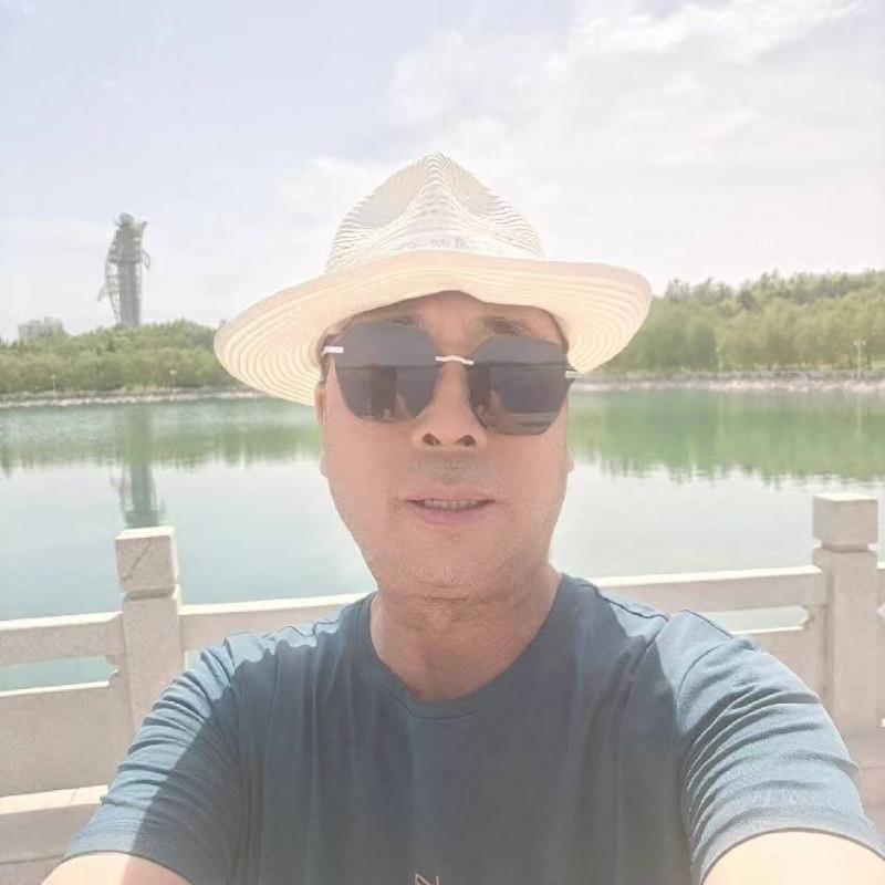 有钱人的第二张照片--漳州相亲服务中心