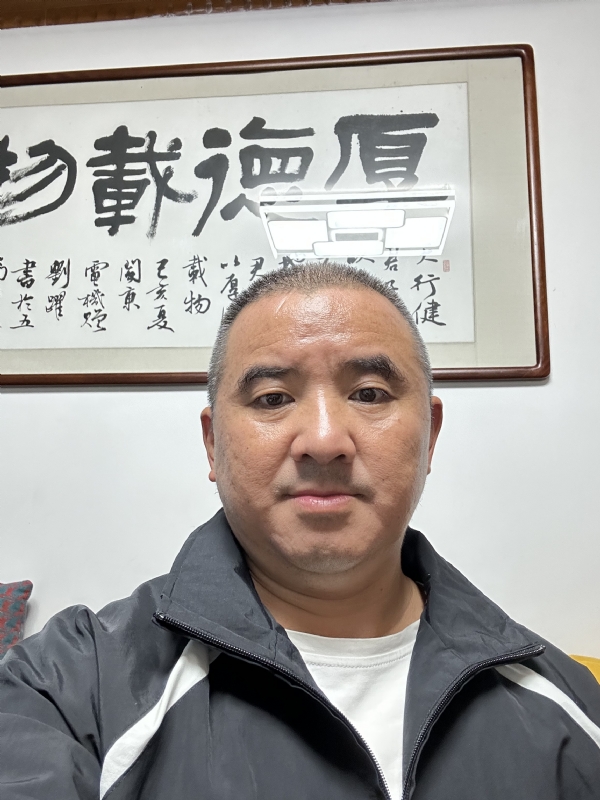 沉稳世界的第一张照片--漳州相亲服务中心