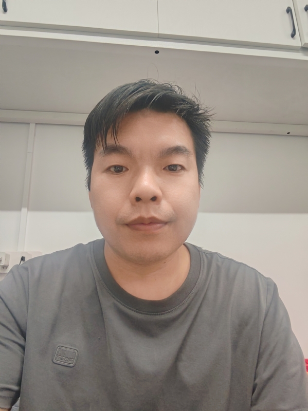 老张的第一张照片--漳州相亲服务中心