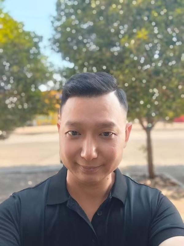 巷子里的猫的第一张照片--漳州相亲服务中心