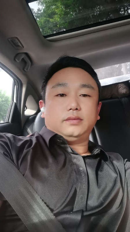 老烽的第一张照片--漳州相亲服务中心