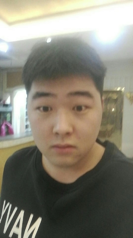 丹尼的第二张照片--漳州相亲服务中心