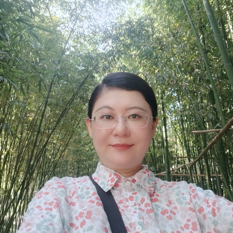 简单爱的第一张照片--漳州相亲服务中心